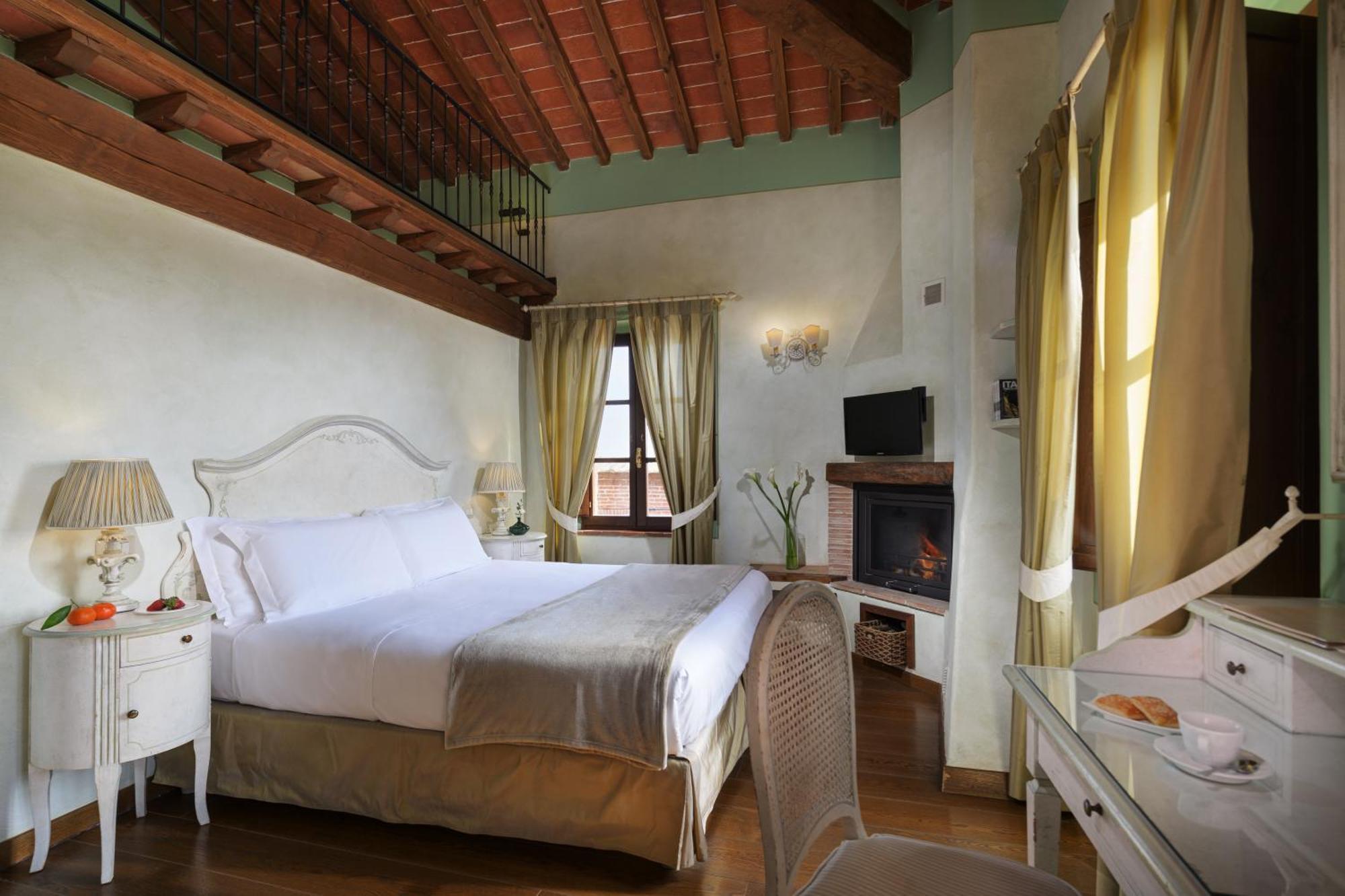 Отель Relais La Leopoldina Беттолле Экстерьер фото
