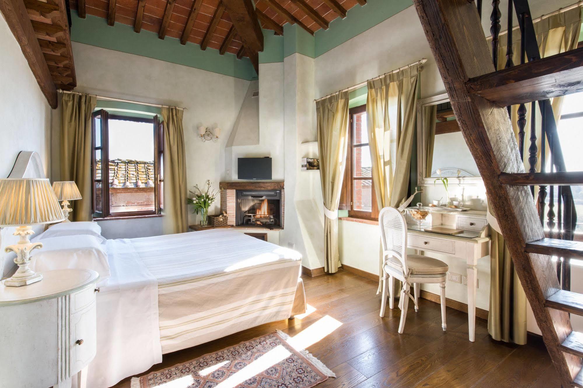 Отель Relais La Leopoldina Беттолле Экстерьер фото